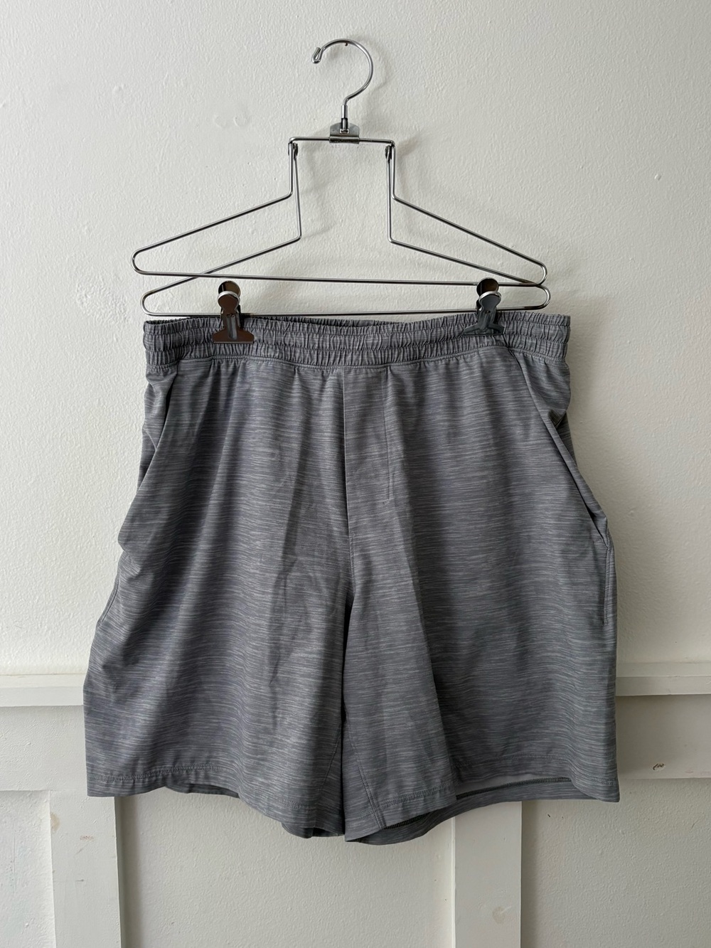 Lululemon Men’s Pace Breaker Lined Short 7"